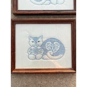 VTG Set Framed Embroidered Cat Blue White Cream Retro Needlework Folk Art 8”x10”